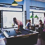 Downtown Hostel *