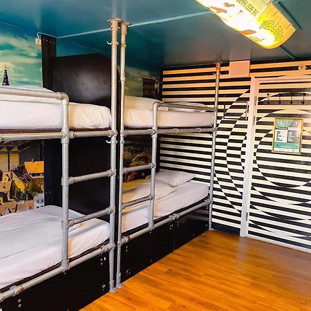 Hostel Downtown *
