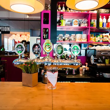 Downtown אכסניה