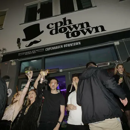 אכסניה Downtown *