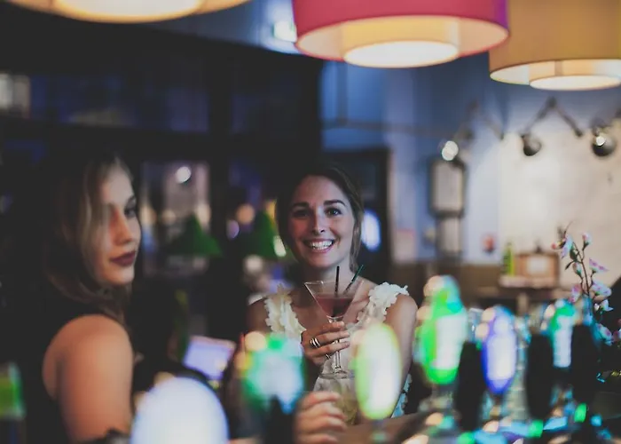 다운타운 호스텔 *